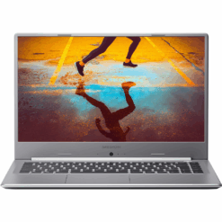 Medion Akoya S15447 , Intel Core i7 10510U , 16 GB RAM , verlicht toetsenbord , 6 mnd garantie , zeer netjes !